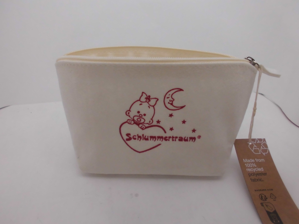 Toiletry Bag “Schlummertraum” – Compact, Sustainable & Lovingly Designed