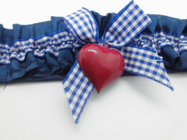 “Bisl Bracelet” – The Smart Accessory for Dirndl Lovers