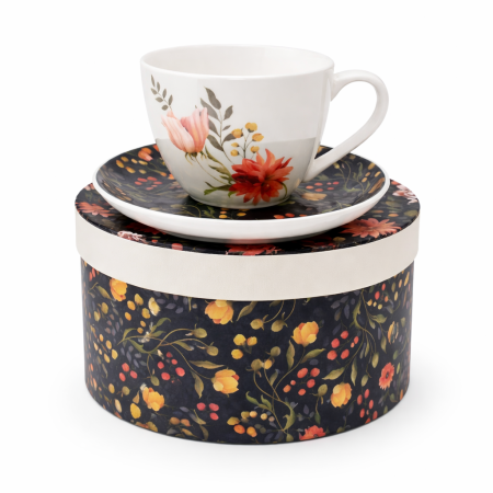 Frühlings Porzellan Tasse mit Untertasse auf floraler Geschenkdose – elegantes Blumenmotiv von "IdealHomeRage"