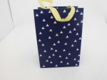 Geschenktüte mit Band